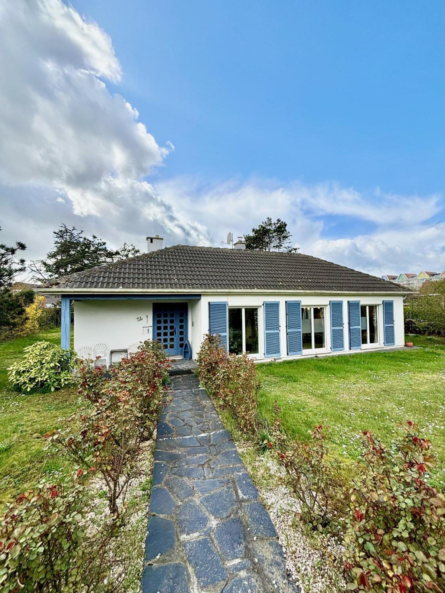 Villa Eole - A 200 Metres De La Plage Bray-Dunes Exterior photo